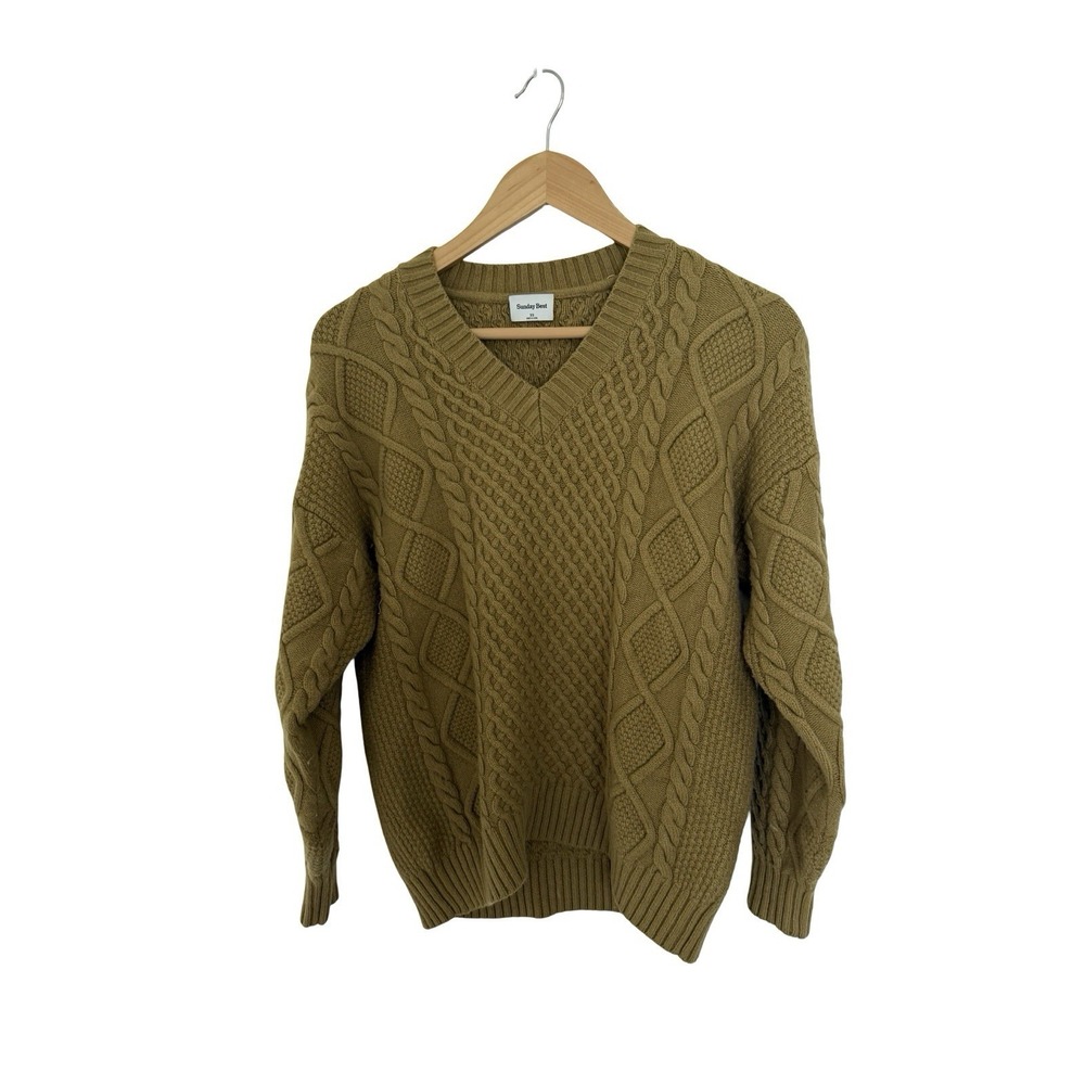 Aritzia Sunday Best Peggy‎ Merino Wool V-Neck Sweater size XS tan/brown